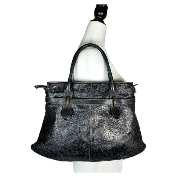 Roberta Gandolfi Made in Italy Black Leather Embossed Shoulder Bag - Picture 6 of 15